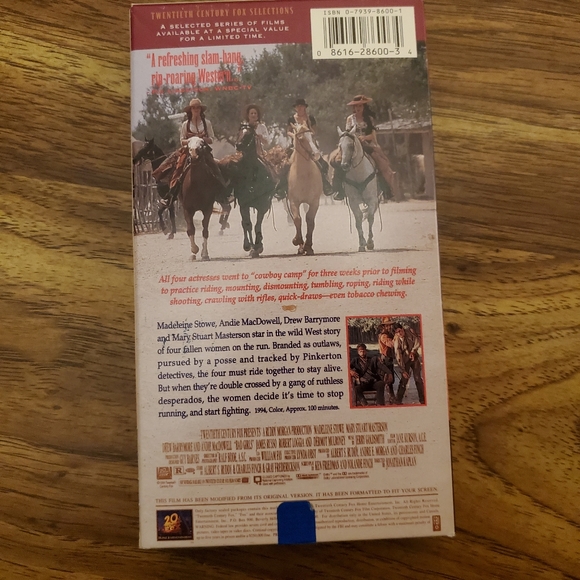 Bad Girls VHS - Picture 2 of 3